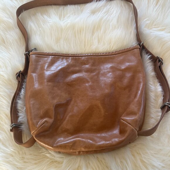 Rough and Tumble Medium light saddle Hartley Convertible purse - Picture 4 of 6